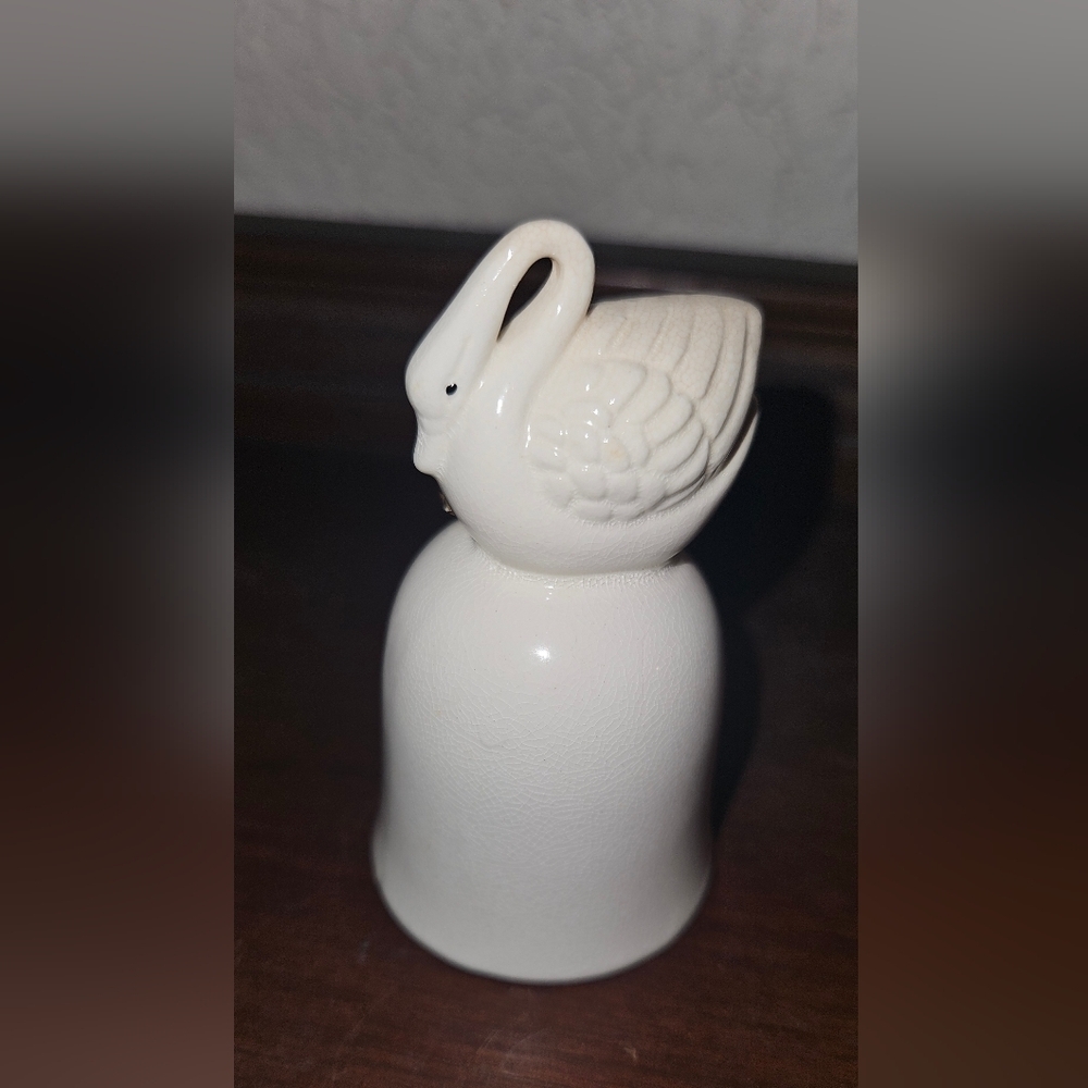Vintage Whimsical Swan Desk Bell